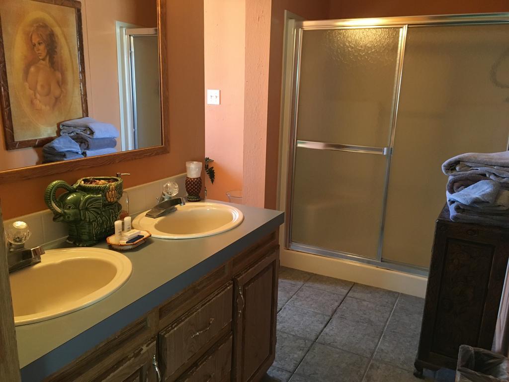 Scottys Junction Shady Lady Bed And Breakfast المظهر الخارجي الصورة